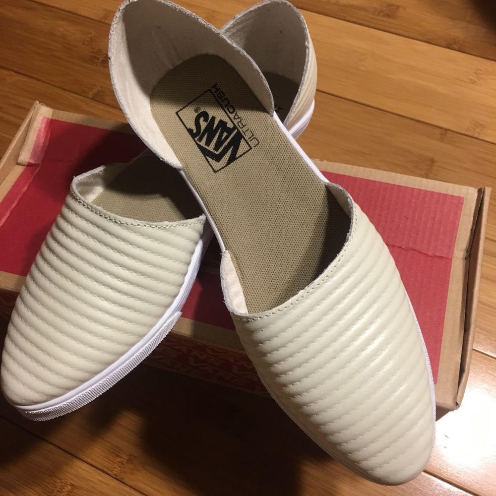 Vans slip on